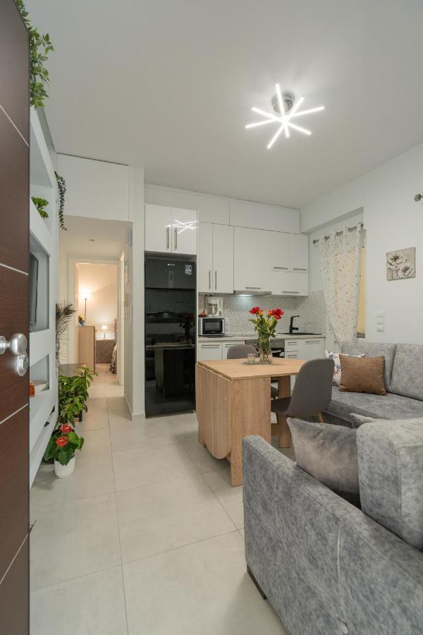 Comfy Apt Next To Metro Aten Exteriör bild