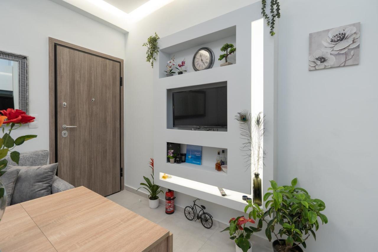 Comfy Apt Next To Metro Aten Exteriör bild